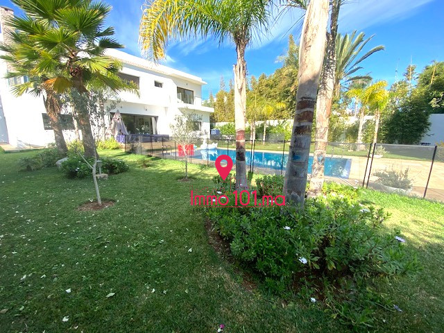 Location villa moderne à Souissi ZLLVV2448