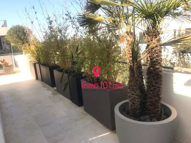 Penthouse à vendre à l’Orangeraie du Souissi ZLV1704