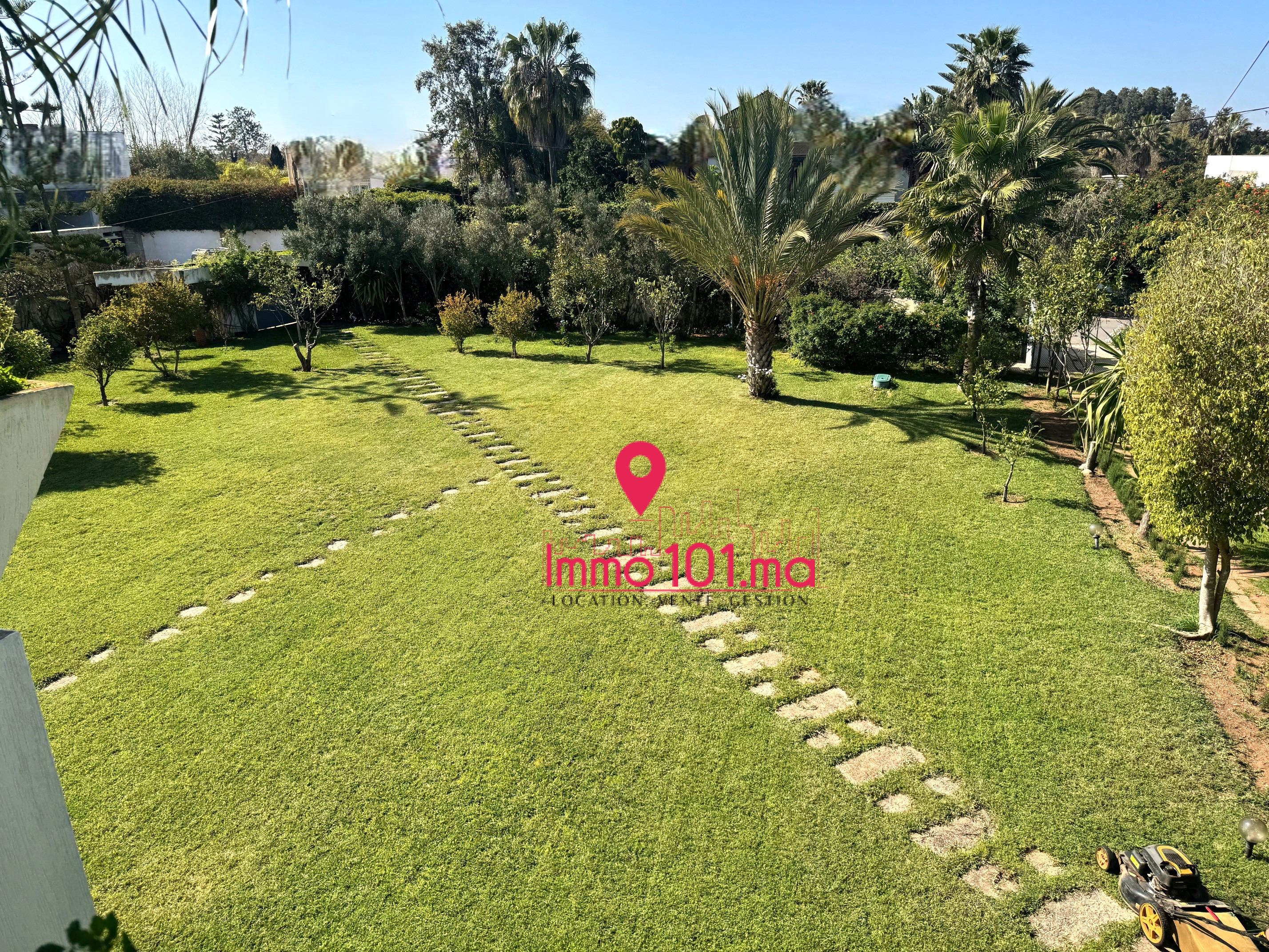 Location villa vide à Souissi ZLLVV2384