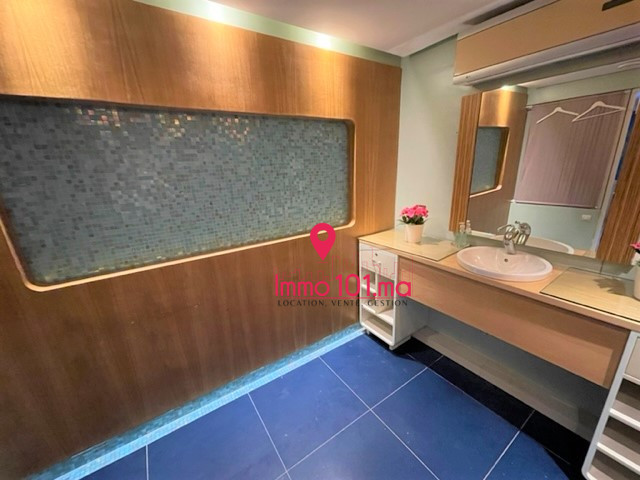 Local commercial à vendre à l’Agdal ZLV684