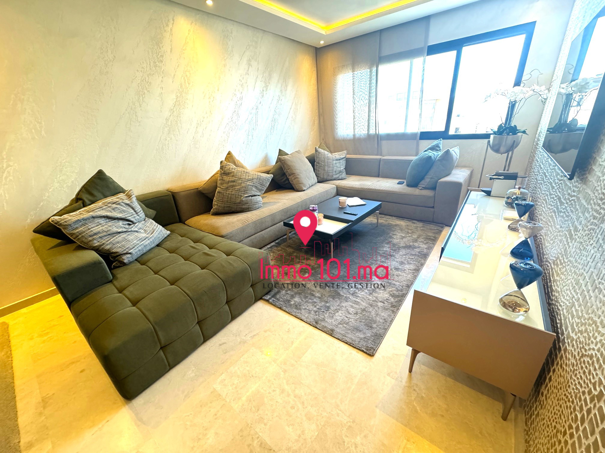 Location appartement meublé à Hay Riad ZLLAM2452