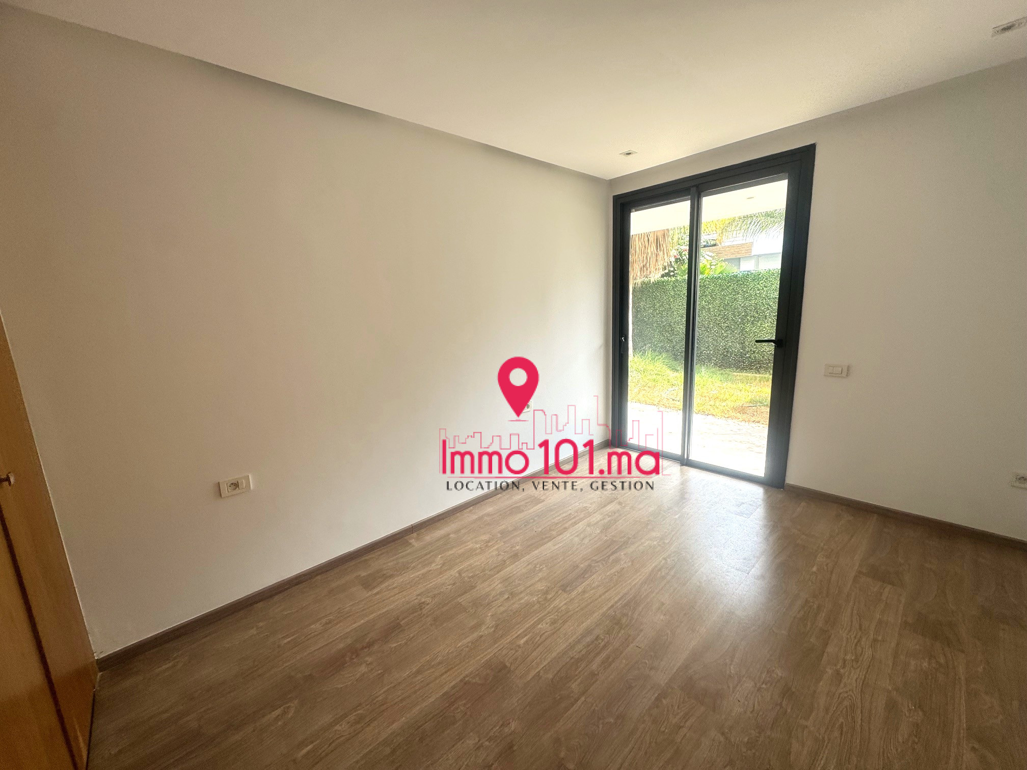 Appartements à vendre à Hay Riad ZLV2278
