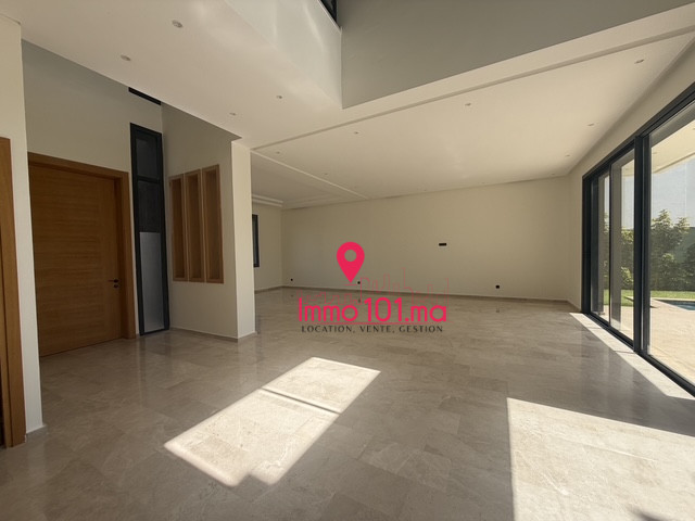 Villa à louer à El Menzeh ZLLVV2513
