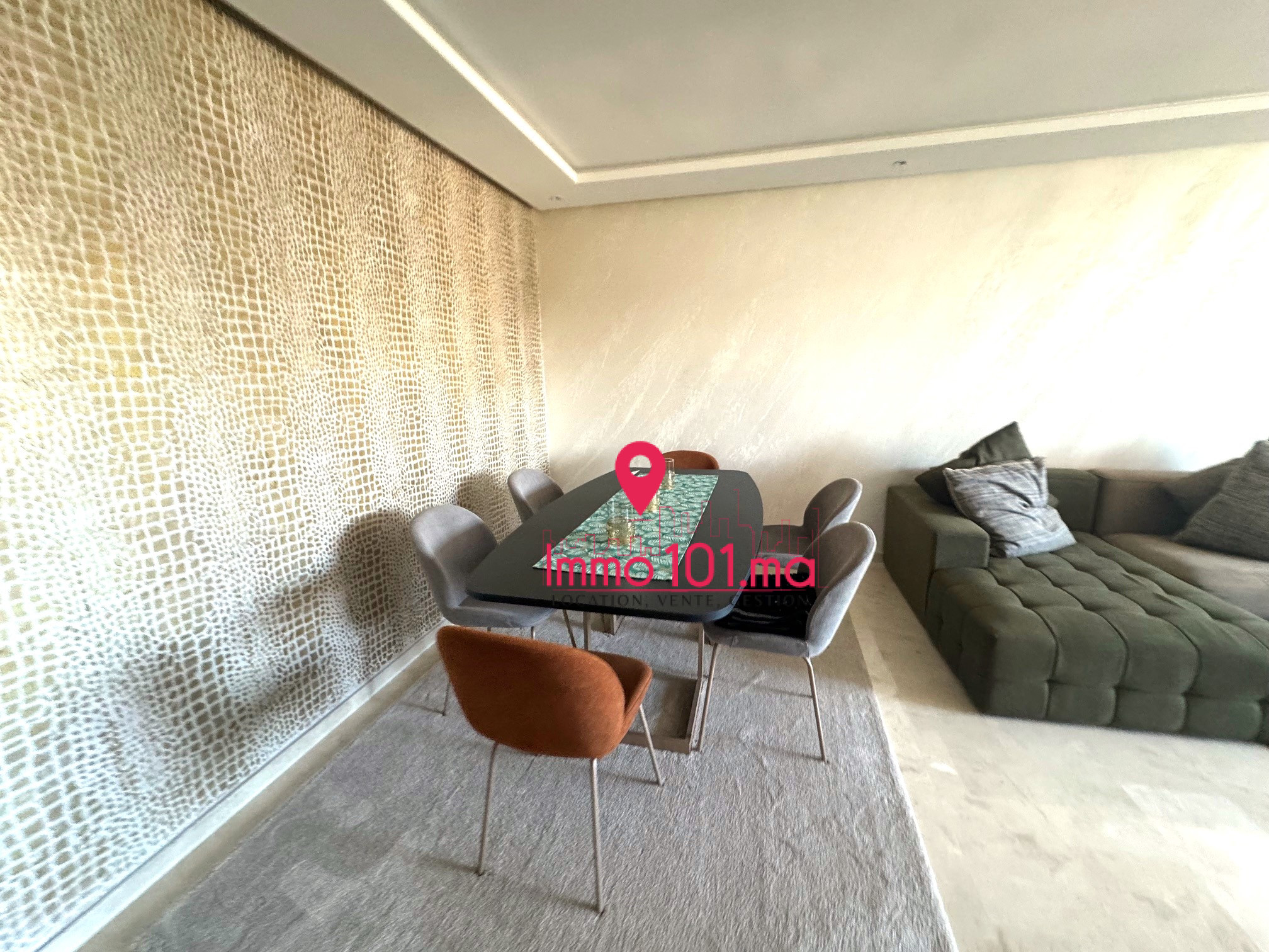 Location appartement meublé à Hay Riad ZLLAM2452